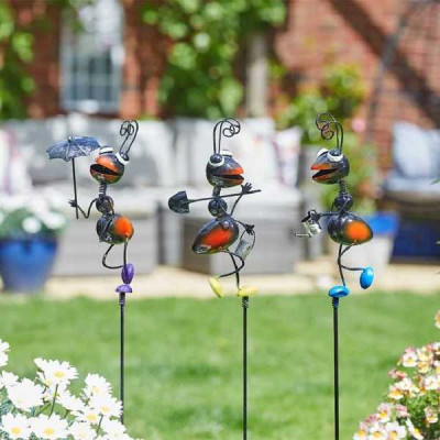 BARMY ANT STAKES   SMART GARDEN